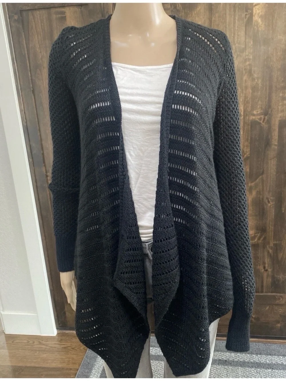 American Eagle Outfitters Size XS Black Open-Front Knit Cardigan Sweater- 032